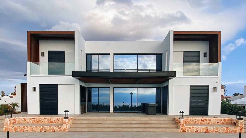 Property Deed example of house